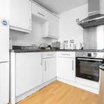 Rent 1 bedroom apartment of 700 m² in Birmingham