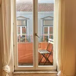 Rent 2 bedroom apartment of 75 m² in lisbon