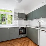 Pronajměte si 2 ložnic/e byt o rozloze 80 m² v Capital City of Prague