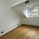 Huur 2 slaapkamer appartement in Schaerbeek