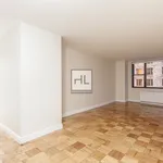 Rent 1 bedroom apartment of 505 m² in Manhattan