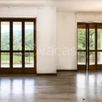 Rent 4 bedroom apartment of 105 m² in Paesana