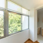 Rent 1 bedroom apartment in Porto