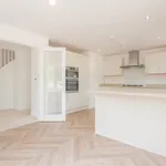 Rent 4 bedroom house in Uttlesford