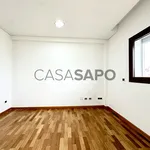 Rent 4 bedroom house of 175 m² in Leiria