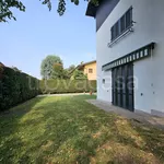 Rent 5 bedroom house of 300 m² in Vimercate