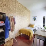 Rent a room in lisbon