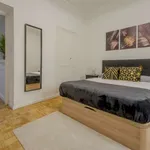 Rent a room of 120 m² in madrid