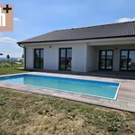 Pronajměte si 1 ložnic/e dům o rozloze 155 m² v Vysoký Újezd u Berouna