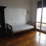 Rent 5 bedroom apartment of 180 m² in Genova