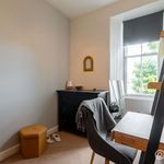 Rent 2 bedroom flat in Edinburgh