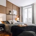 Appartement de 130 m² avec 5 chambre(s) en location à Paris