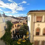 Rent 1 bedroom apartment of 45 m² in Florence