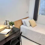 Rent a room in madrid