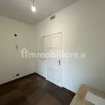 Affitto 3 camera appartamento di 85 m² in Turin