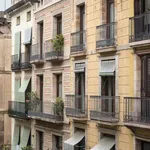 Rent a room of 72 m² in Barcelona