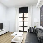 Rent 1 bedroom apartment of 37 m² in Barcelona