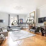 Rent 4 bedroom house of 115 m² in Paris