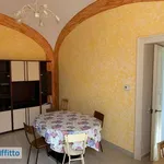 Appartamento arredato con terrazzo Centro