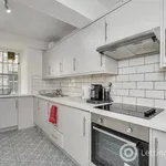 Rent 5 bedroom apartment in Edinburgh