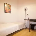 Rent 7 bedroom apartment in Madrid