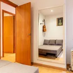 Rent 3 bedroom apartment of 75 m² in barcelona