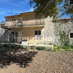 Rent 3 bedroom house of 220 m² in Ragusa