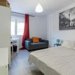 Alquilar 4 dormitorio apartamento en Valencia