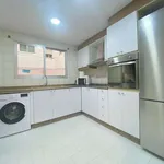 Rent a room of 100 m² in valencia