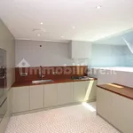 Rent 4 bedroom house of 300 m² in Milan