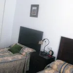 Alquilo 2 dormitorio casa de 85 m² en Almeria']