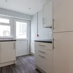 Rent 2 bedroom apartment in Wales