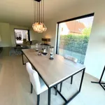 Maison de 140 m² avec 3 chambre(s) en location à Deinze