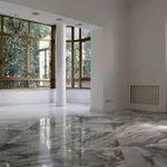 Affitto 4 camera appartamento di 146 m² in Roma