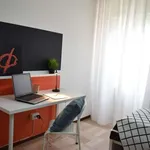 Rent a room in brescia