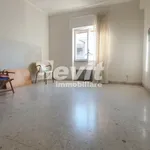 Rent 2 bedroom apartment of 85 m² in Portici