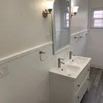 Rent 4 bedroom apartment in Long Beach