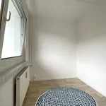 Rent 1 bedroom apartment of 36 m² in Chemnitz