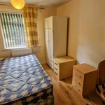 Rent 8 bedroom house in East Midlands