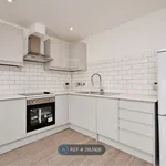 Rent 2 bedroom flat in Wales