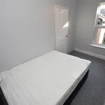 Rent 3 bedroom house in East Midlands