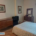 Rent 5 bedroom apartment of 150 m² in Rome