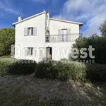 Rent 8 bedroom house of 215 m² in Montalto di Castro