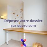 Rent 3 bedroom apartment of 12 m² in Pierre-Bénite