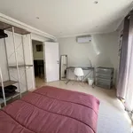 Rent 4 bedroom apartment in Valencia