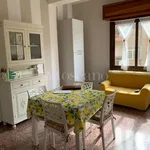 Rent 4 bedroom apartment of 65 m² in Reggio di Calabria