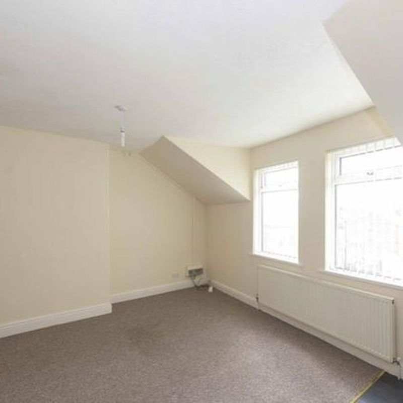 Flat to rent in 2nd Floor Flat, Warbreck Moor, Aintree, Merseyside L9