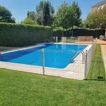 Rent 3 bedroom apartment of 107 m² in Zaragoza