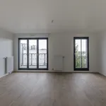 Rent 1 bedroom apartment of 35 m² in Clamart