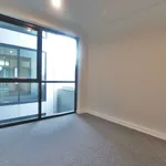 Rent 2 bedroom apartment in Melbourne